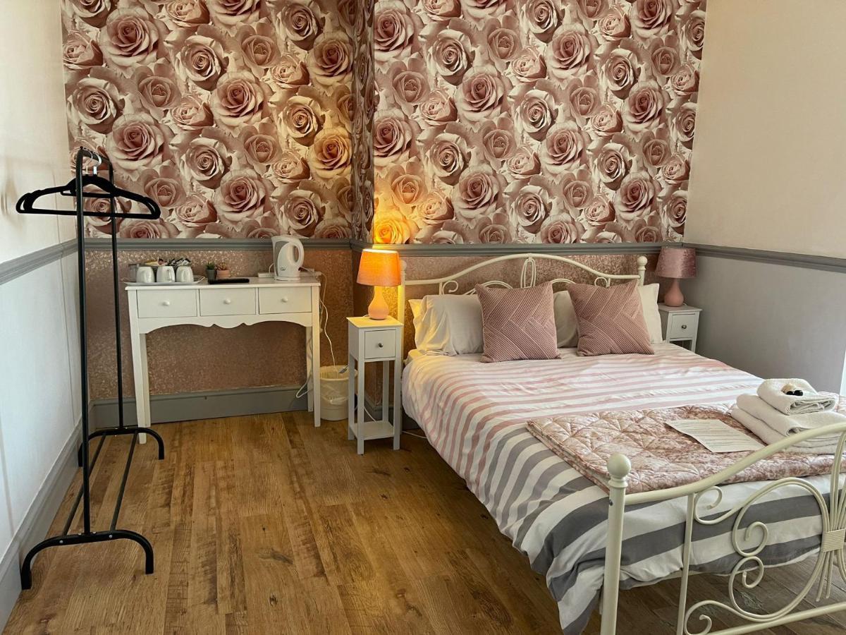 Lilyrose Hotel Whitby Zewnętrze zdjęcie