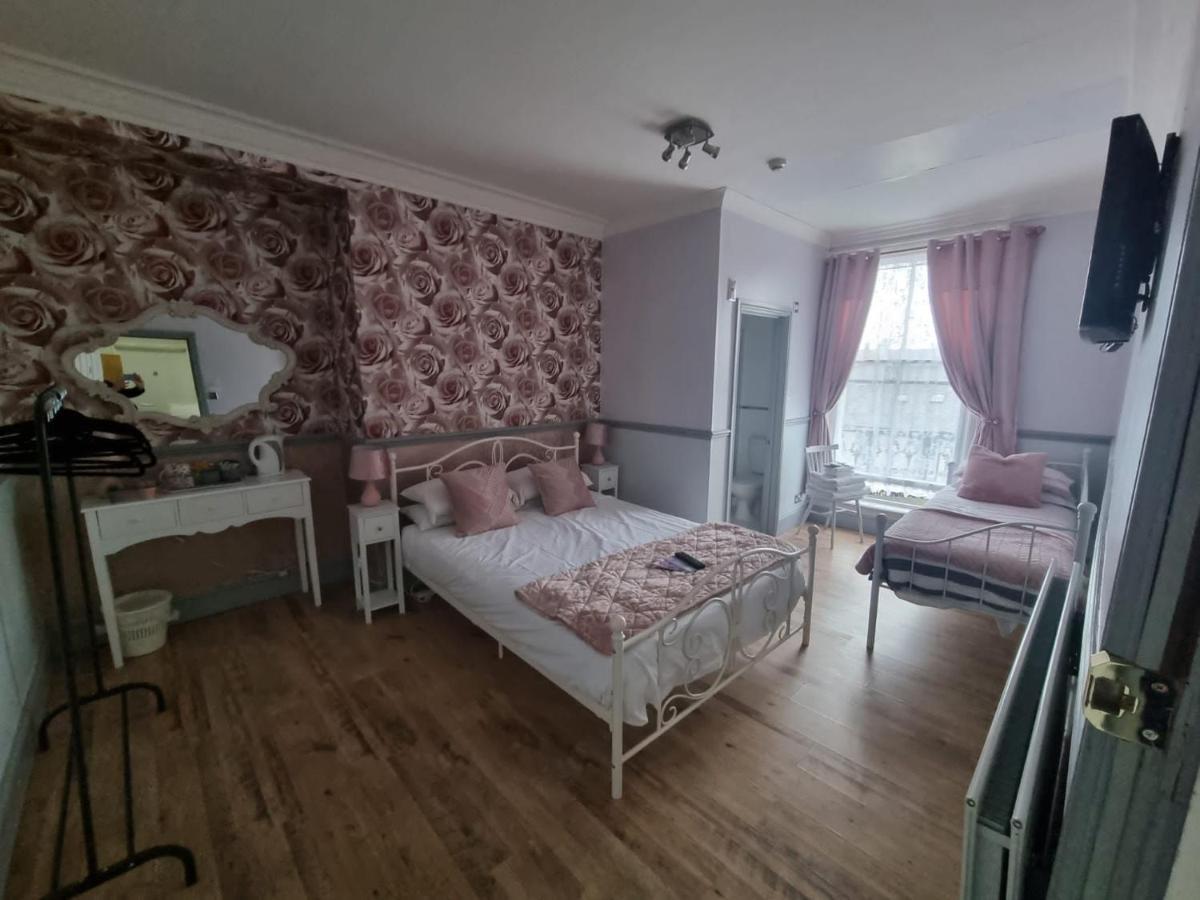 Lilyrose Hotel Whitby Zewnętrze zdjęcie